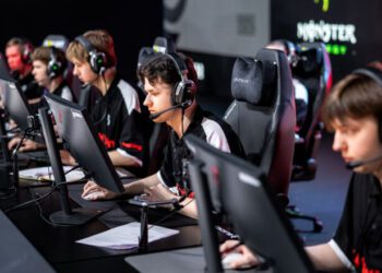 ВІДЕО. Найкращі моменти з камебку B8 проти M80 на Budapest Major з СS2