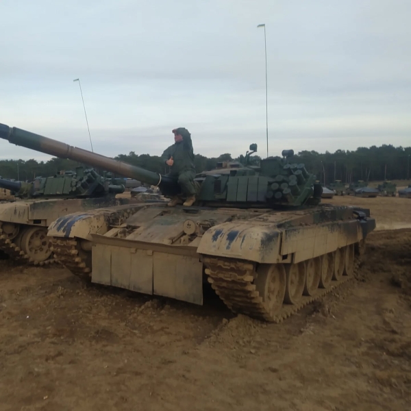 Викладач політології з Покровська став танкістом, а після «дембеля» намагається не загубитися в цивільному житті