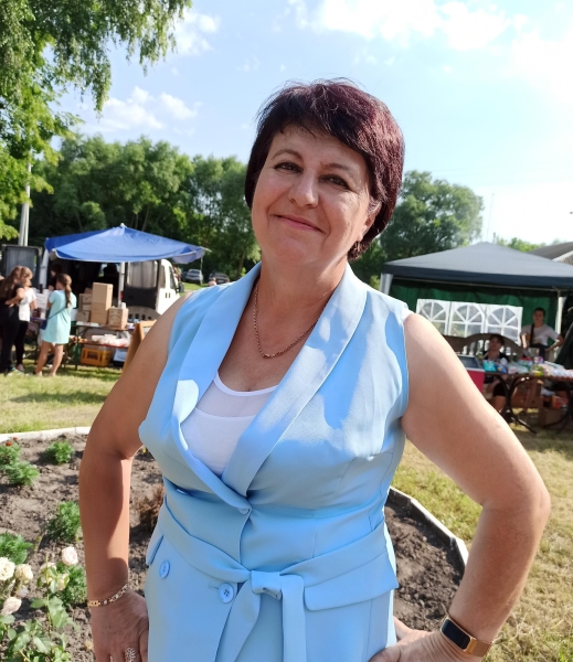 Запаси дров та електрики-добровольці: як у прифронтових регіонах готуються пережити найскладнішу зиму