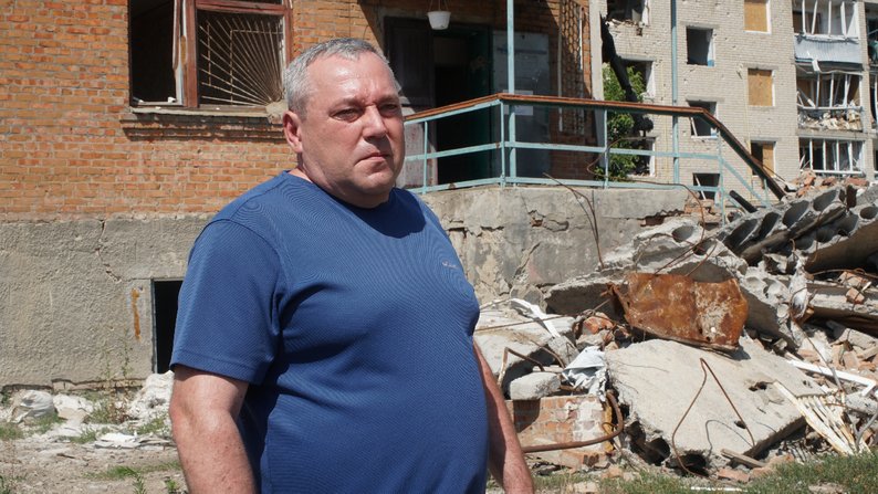 Запаси дров та електрики-добровольці: як у прифронтових регіонах готуються пережити найскладнішу зиму