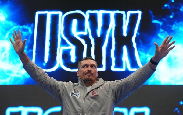 Усик подивиться бій Іноуе в Саудівській Аравії Усик подивиться бій Іноуе в Саудівській Аравії