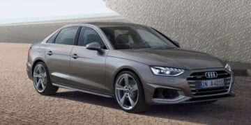 Продажі люксових седанів у Європі стрімко падають