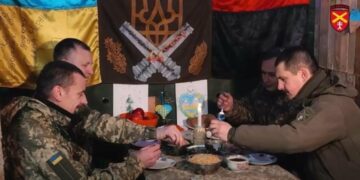 Святвечір в окопах: як військові з Тернопільщини святкують Різдво на передовій і надсилають вітання рідним