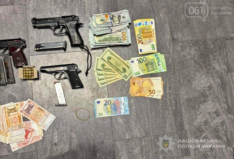 У Запоріжжі розкрили вбивство громадянина Молдови та вилучили арсенал нелегальної зброї