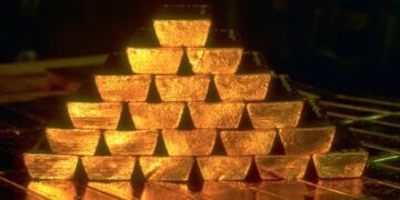 Золото подорожчало після різкого падіння напередодні