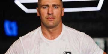 Гвоздик заперечив повідомлення про титульний бій