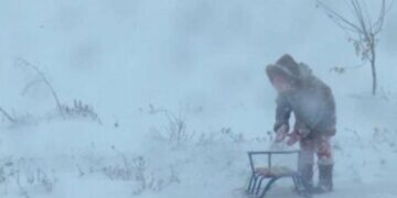 Снігопад сягне піку у понеділок, дике похолодання ввірветься у регіон: дощ, сильний вітер і зимовий мороз почнуть вирувати