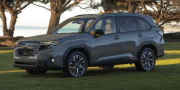 Гібриди та електрокари: японці визначили найкращі авто року (ФОТО)