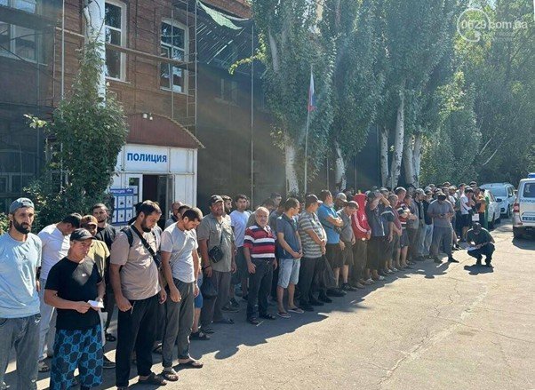 Національне питання: що відбувається з різними етнічними групами на окупованих територіях