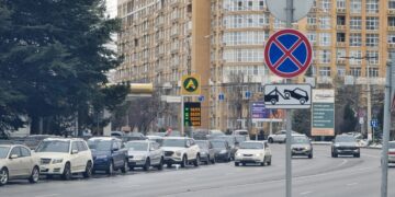 У Криму другий день поспіль відсутні популярні марки бензину – активіст