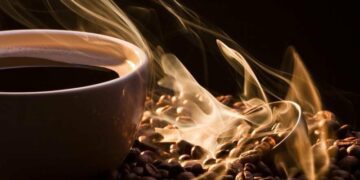 Кава може нашкодити: експерти назвали помилку, яка перетворює улюблений напій на отруту