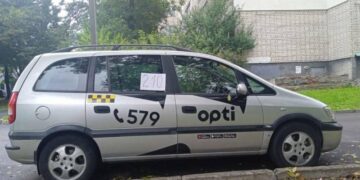 Приємне пересування по Хмельницькому в окремому авто. Чому варто вибрати службу таксі Opti 579?