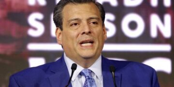 Глава WBC оцінив перспективи бою Усика з Вайлдером