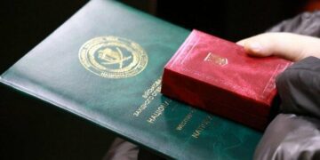 На Хмельниччині вшанували пам’ять полеглих захисників України та вручили державні нагороди посмертно