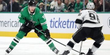 НХЛ: Даллас перервав серію невдач, Тампа програла