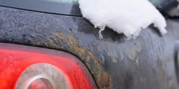 Три помилки водіїв, які провокують корозію в автомобілі