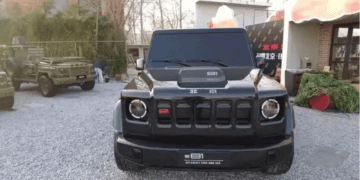 Новий китайський позашляховик виявився гібридом “Гелендвагена”, Jeep і Land Rover (ФОТО)