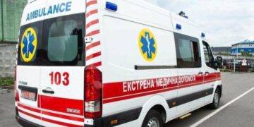 У Тернополі водій знепритомнів у BMW просто на перехресті