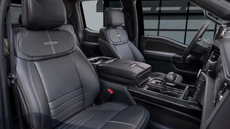 Електричний пікап Ford F-150 Lightning офіційно знято з виробництва