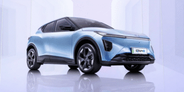 Новий малайзійський електрокросовер за $19 500 виявився дешевою копією Tesla (ФОТО)