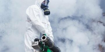 Роль інсектицидних пасток у боротьбі з літаючими комахами на підприємствах