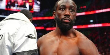 Усик висловився про поєдинок Кроуфорд – Канело