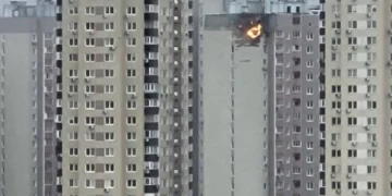 Атака на Київ: у двох районах шахеди влучили у будинки (відео, оновлено)