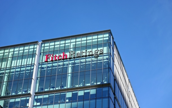 Fitch підвищив кредитний рейтинг України