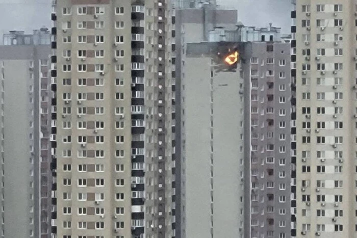 Атака на Київ: у двох районах шахеди влучили у будинки (відео, оновлено)