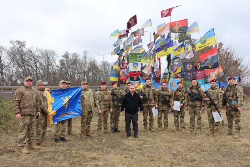 Артем Кобзар: Нехай небесний захист Святого Миколая оберігає всіх захисників і захисниць України