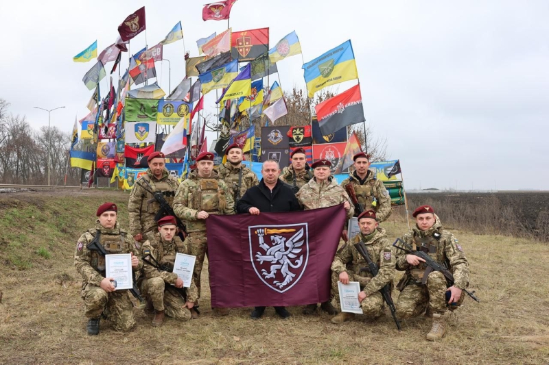 Артем Кобзар: Нехай небесний захист Святого Миколая оберігає всіх захисників і захисниць України