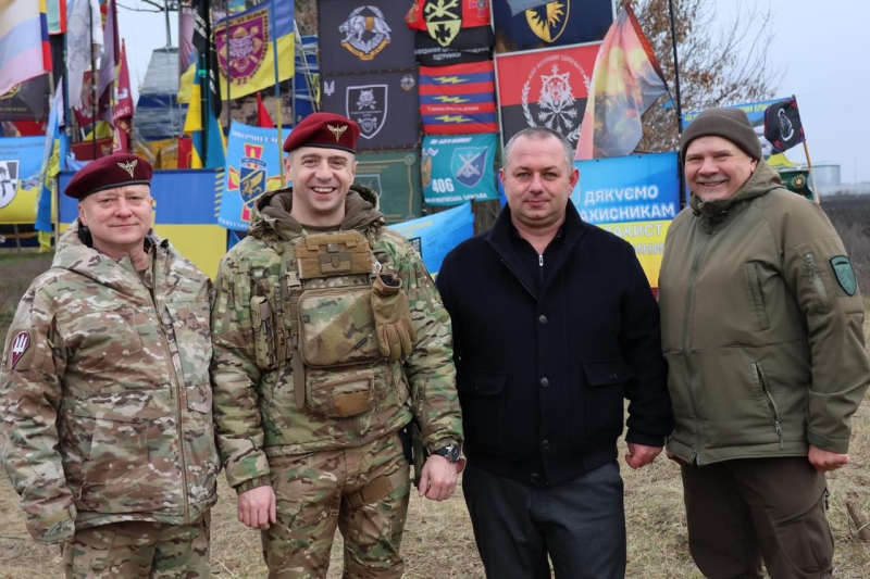 Артем Кобзар: Нехай небесний захист Святого Миколая оберігає всіх захисників і захисниць України