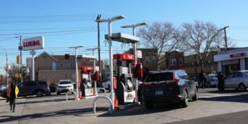 В США Лукойл змушений працювати лише з дрібними банками – ЗМІ