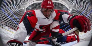 НХЛ: Кароліна обіграла Вашингтон у серії булітів
