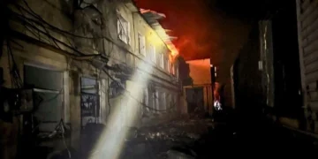 Росія знову атакувала Фастів. Палали будинки, пошкоджено адмінбудівлі (фото)