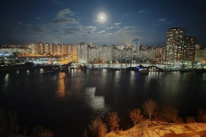 У Києві оголошено &laquo;жовтий&raquo; рівень небезпеки через сильний вітер