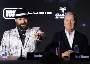 Команда Ф’юрі розповіла, що може завадити поєдинку з Джошуа