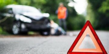 Двох підлітків збив автомобіль у Франківську: що відомо про аварію