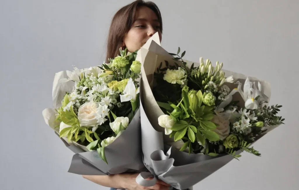 доставка квітів київ