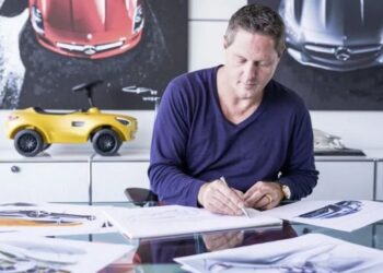 Шеф-дизайнер Mercedes-Benz йде у відставку