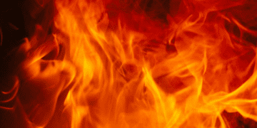 Будинок і господарча споруда палали на Хмельниччині