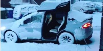 Наскільки зменшується запас ходу електромобіля взимку