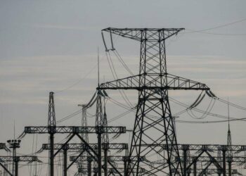 Електропостачання відновлено: майже 350 тисячам миколаївців повернули світло в домівки