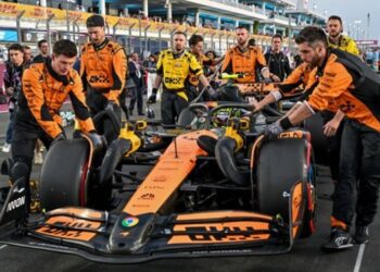 Макларен робить гроші на продажу майбутнього боліда 2026 року