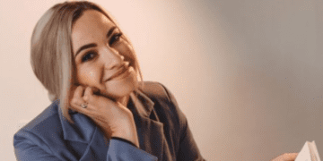 Вчителька з Тернопільщини перемогла у міжнародному конкурсі “Сонце Сократа”