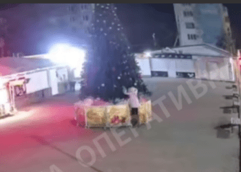 В окупованому Луганську обікрали новорічну ялинку, – ВІДЕО