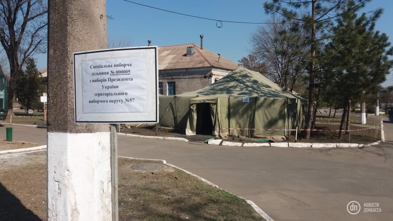 Голосування поштою чи сотні нових дільниць — чи біженці зможуть взяти участь у перших повоєнних виборах