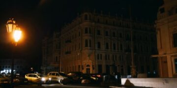 ГРАФІКИ ВИМИКАННЯ СВІТЛА У ДНІПРІ ТА ОБЛАСТІ 12 ГРУДНЯ, ЯКІ НЕ МОЖУТЬ РАДУВАТИ НАРОД