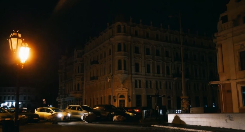 ГРАФІКИ ВИМИКАННЯ СВІТЛА У ДНІПРІ ТА ОБЛАСТІ 12 ГРУДНЯ, ЯКІ НЕ МОЖУТЬ РАДУВАТИ НАРОД