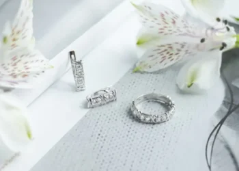 купить серебрянные кольца